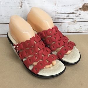 Jambu Red Romance Sandals